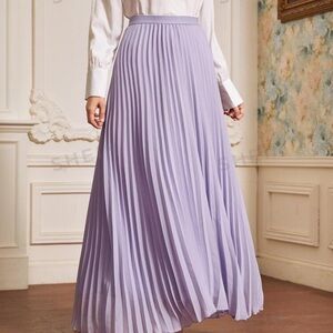 Mulvari solid pleated maxi skirt size S lilac